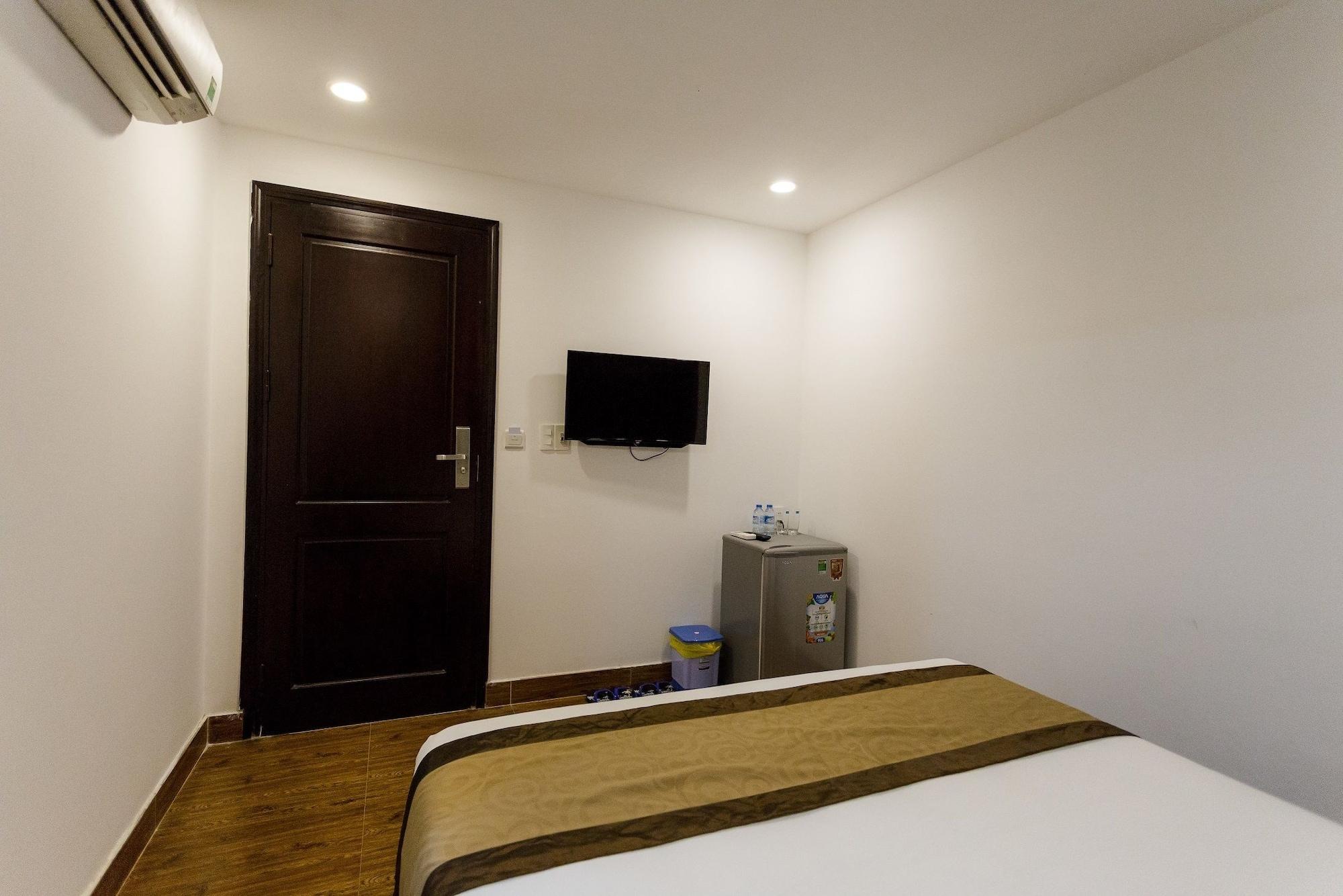 Manchester Hotel Дананг Екстер'єр фото