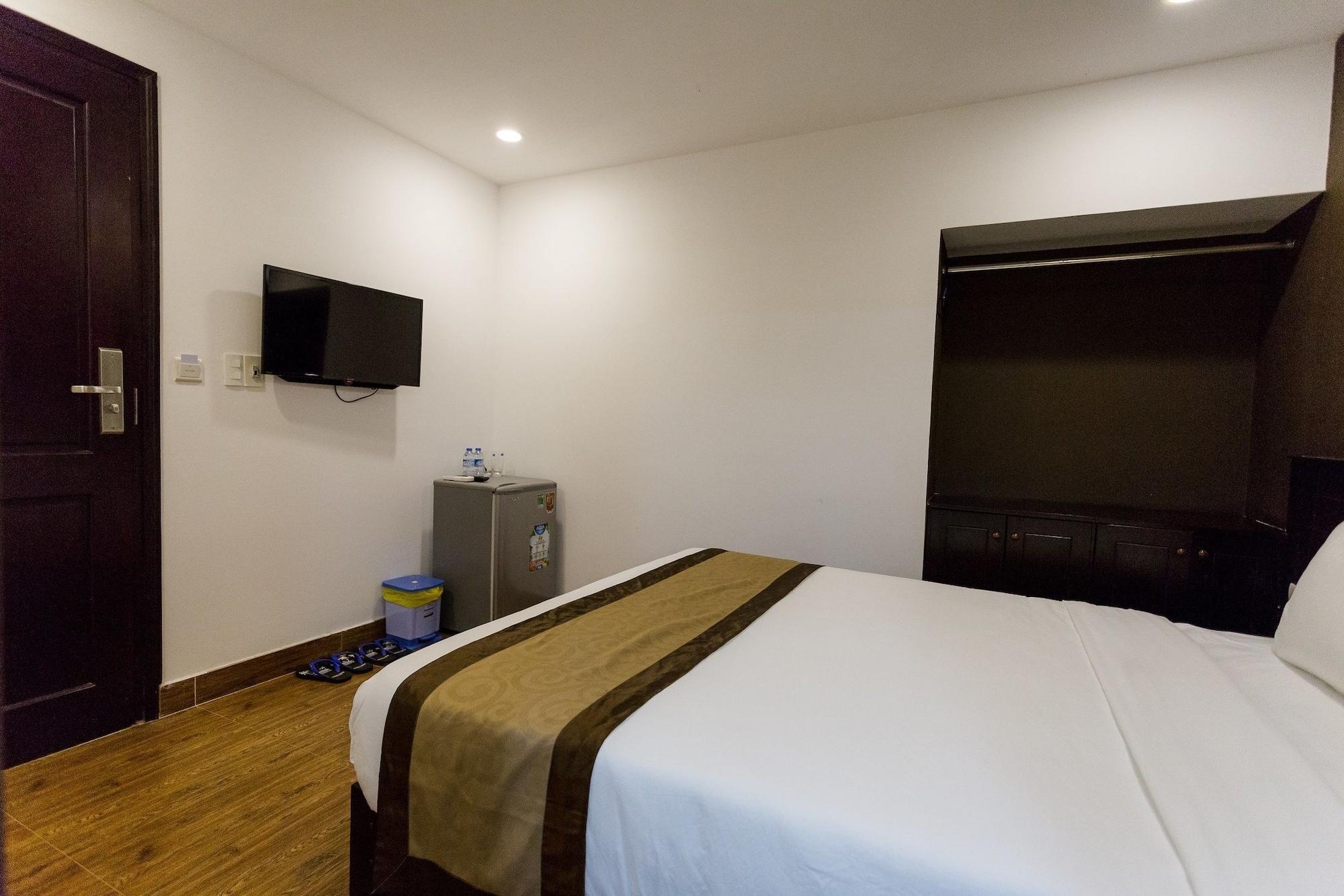 Manchester Hotel Дананг Екстер'єр фото